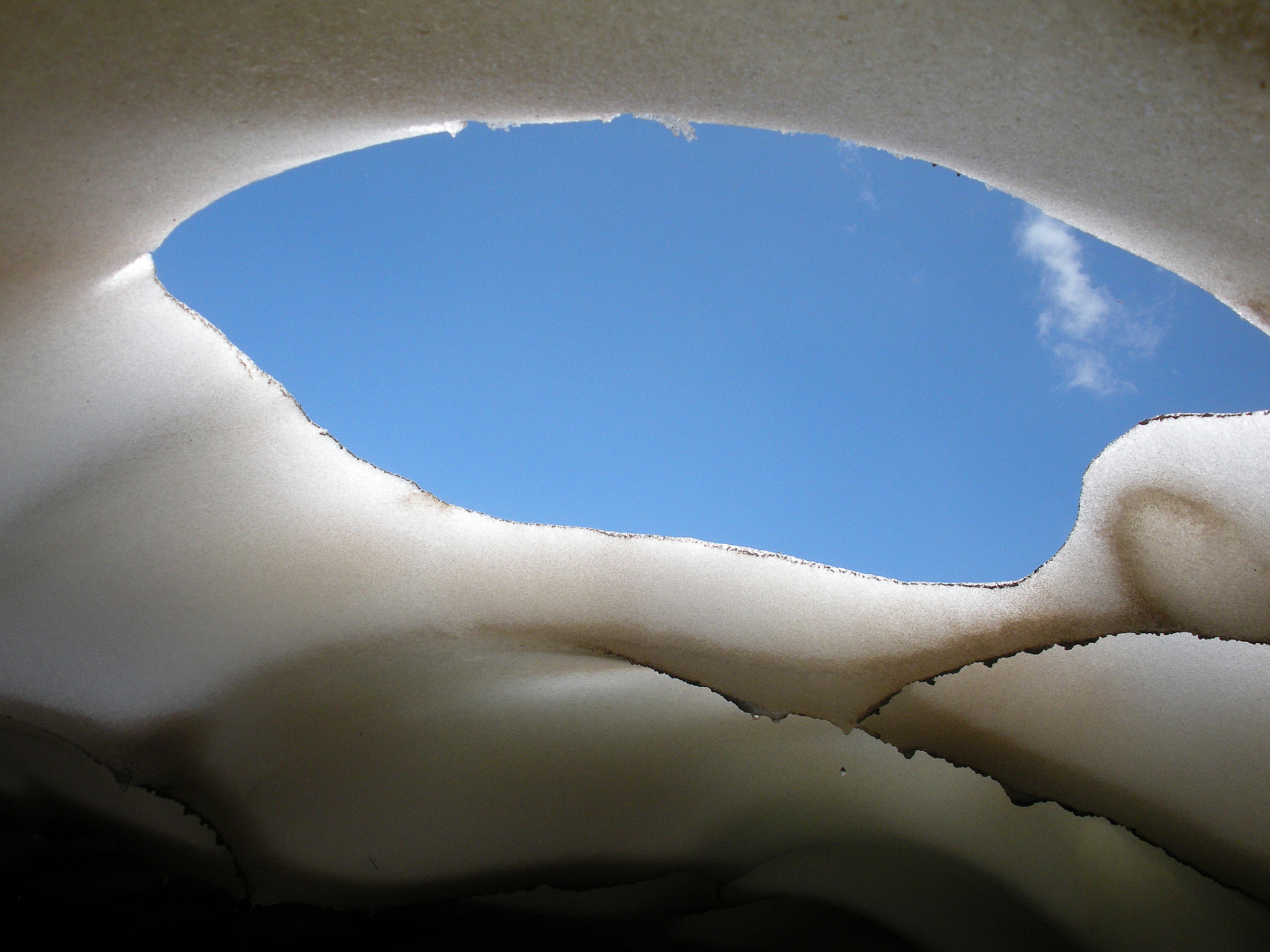 Nikon Coolpix S560 sample photo. Ice cave photography