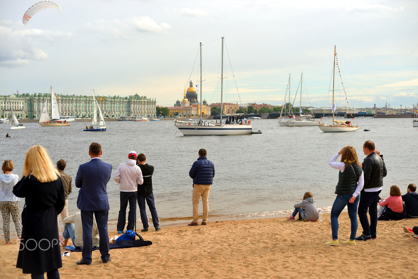 Nikon D610 + Nikon AF Nikkor 50mm F1.8D sample photo. Yachts on the neva river in the center of st. petersburg. photography