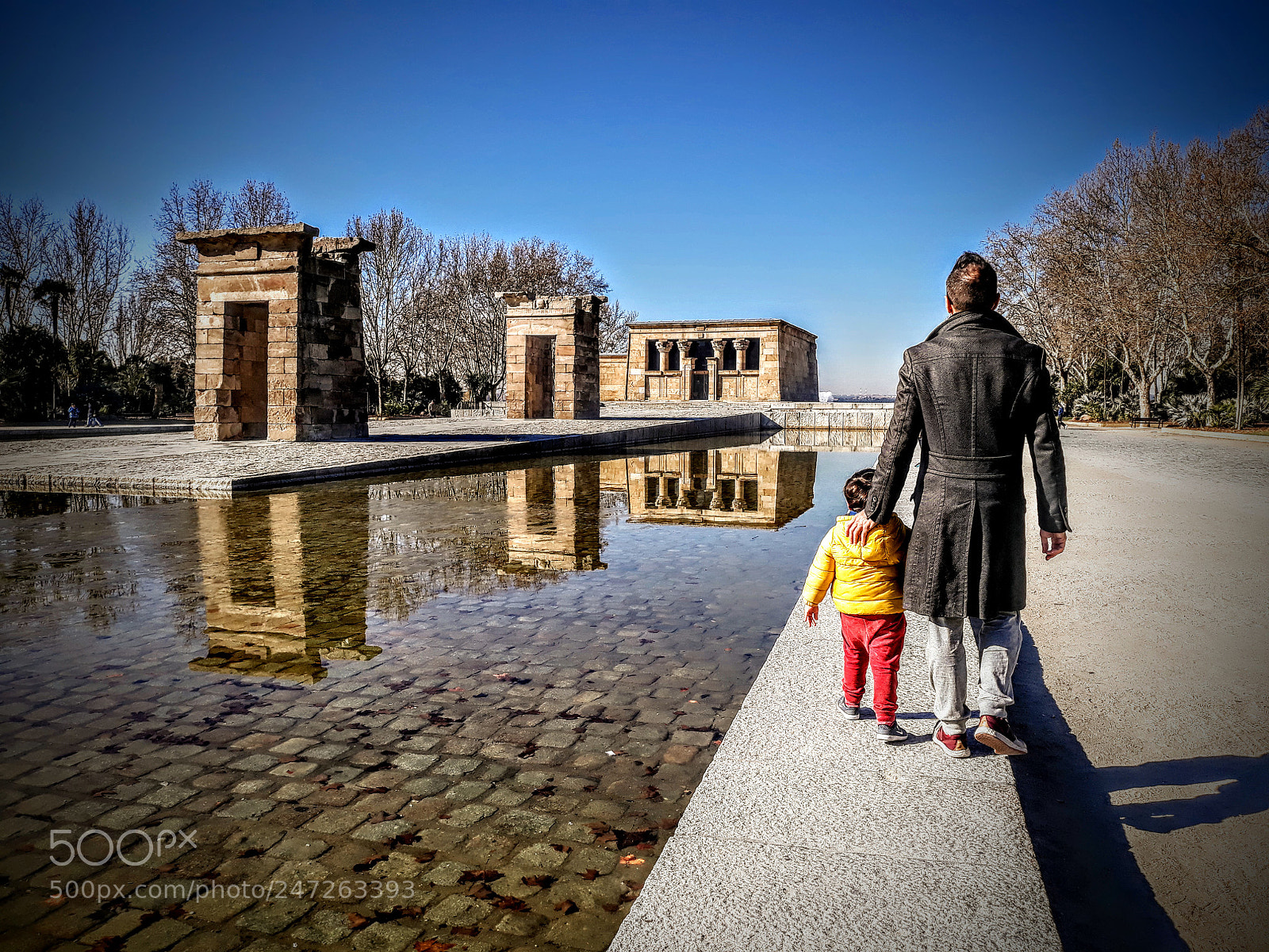 Samsung Galaxy J5 sample photo. Clase de historia. debod photography