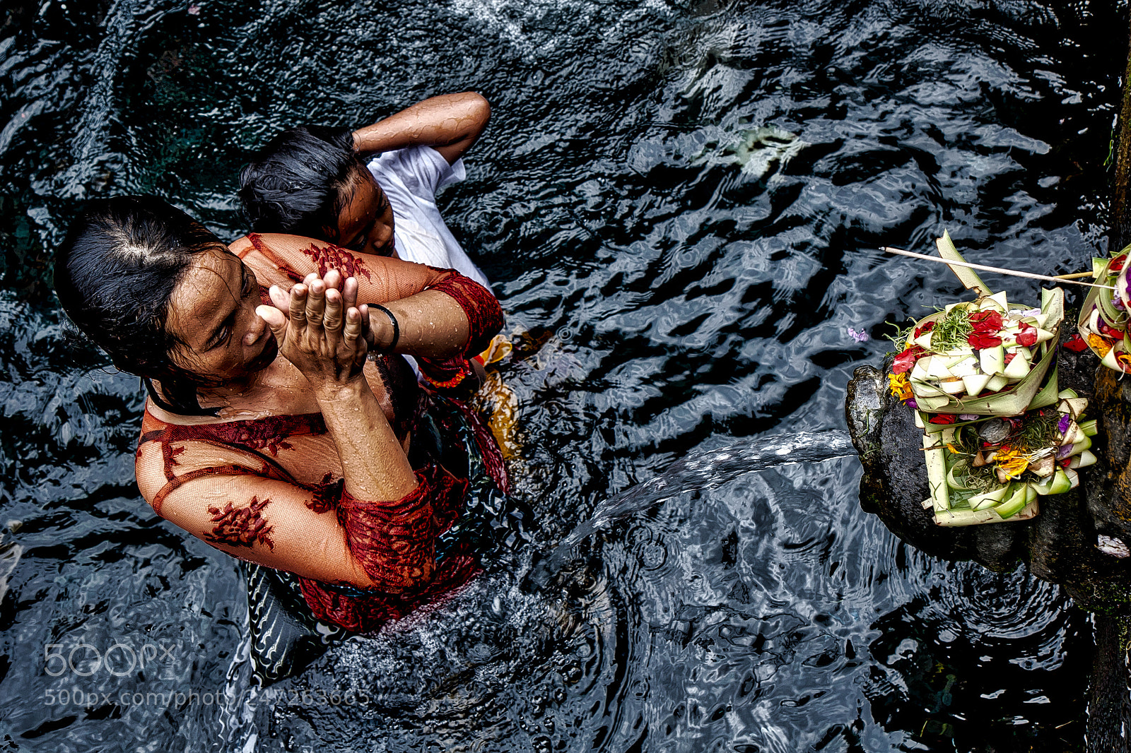Canon EOS 30D sample photo. Holy water, bali photography