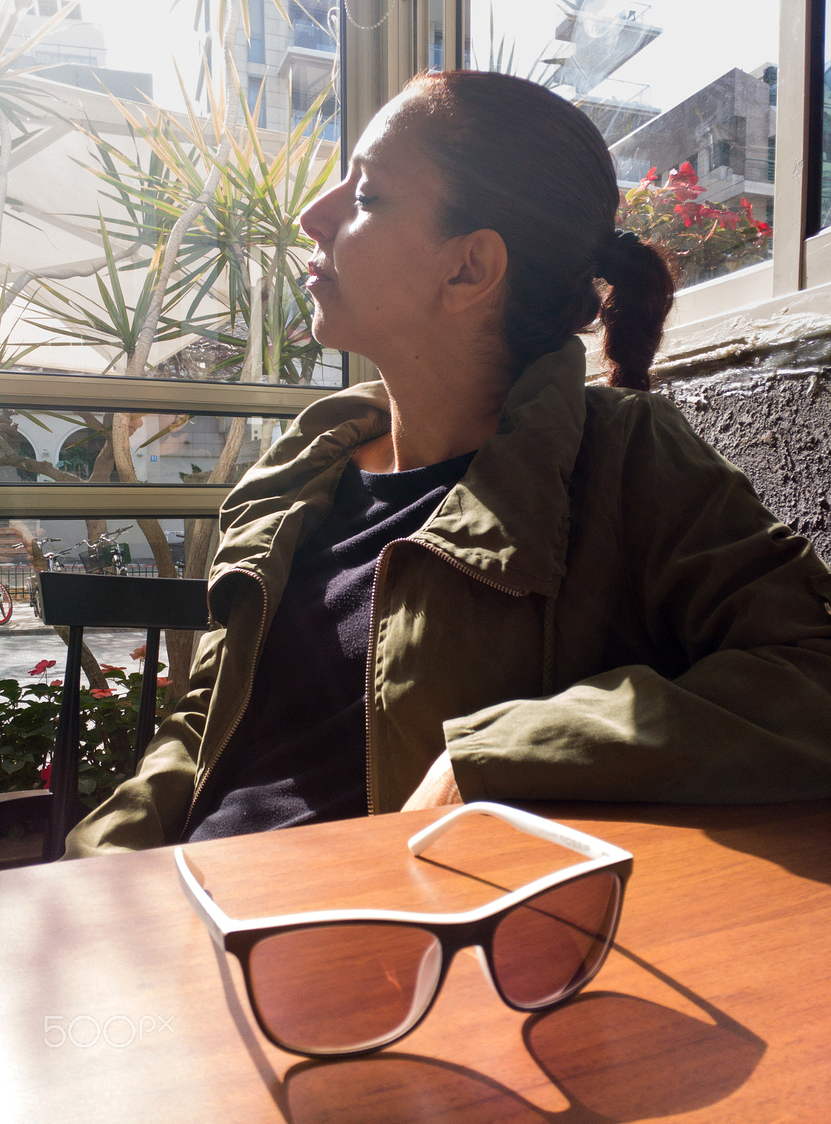 Motorola Nexus 6 sample photo. Soakin' up the sun photography