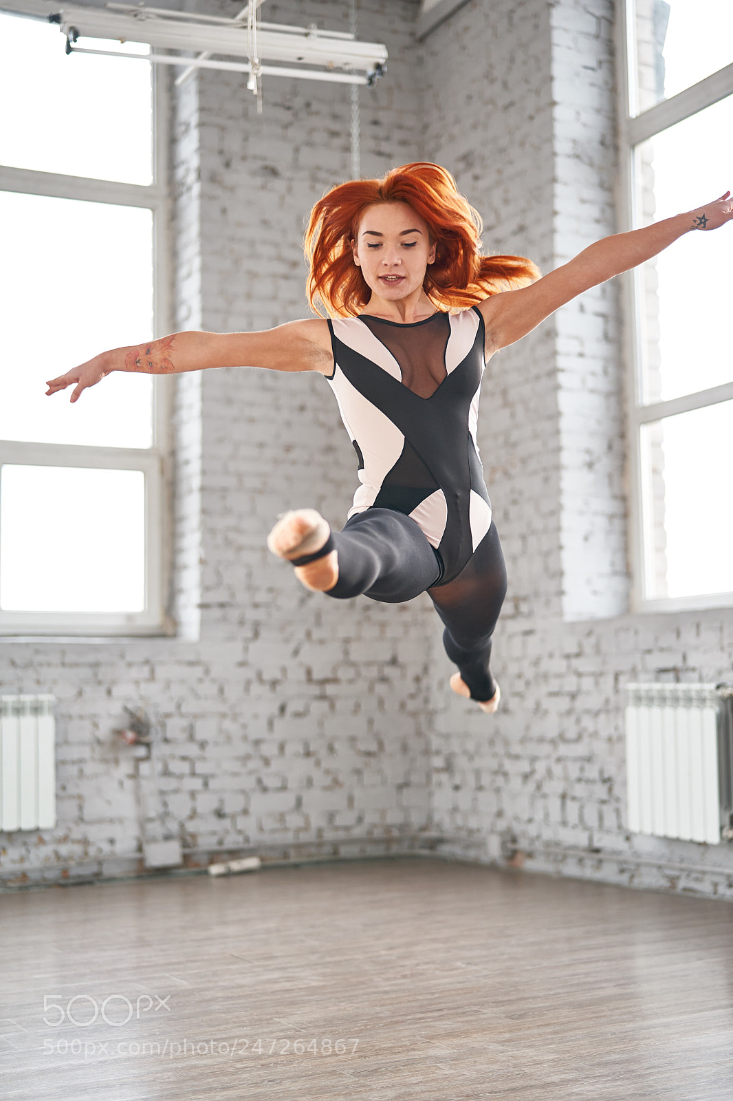 Sony a9 sample photo. Young sport woman gymnastics photography