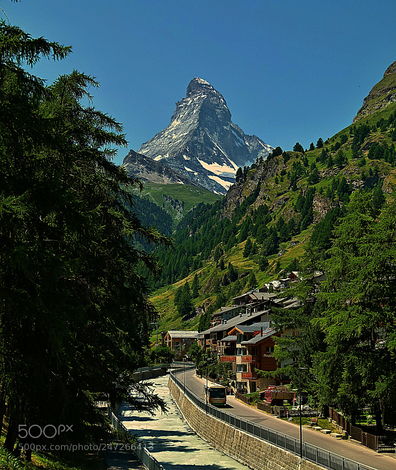 Panasonic Lumix DMC-FZ100 sample photo. Matterhorn photography