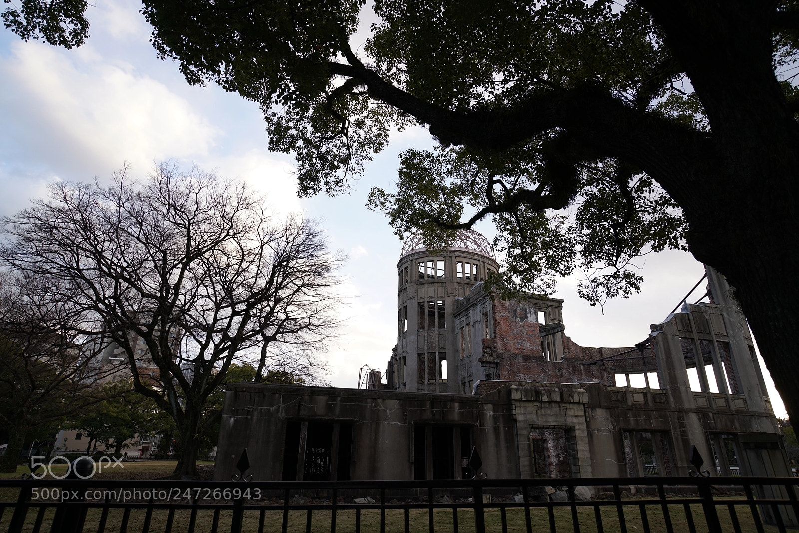 Sony a7R II sample photo. Hiroshima peace memorial park photography