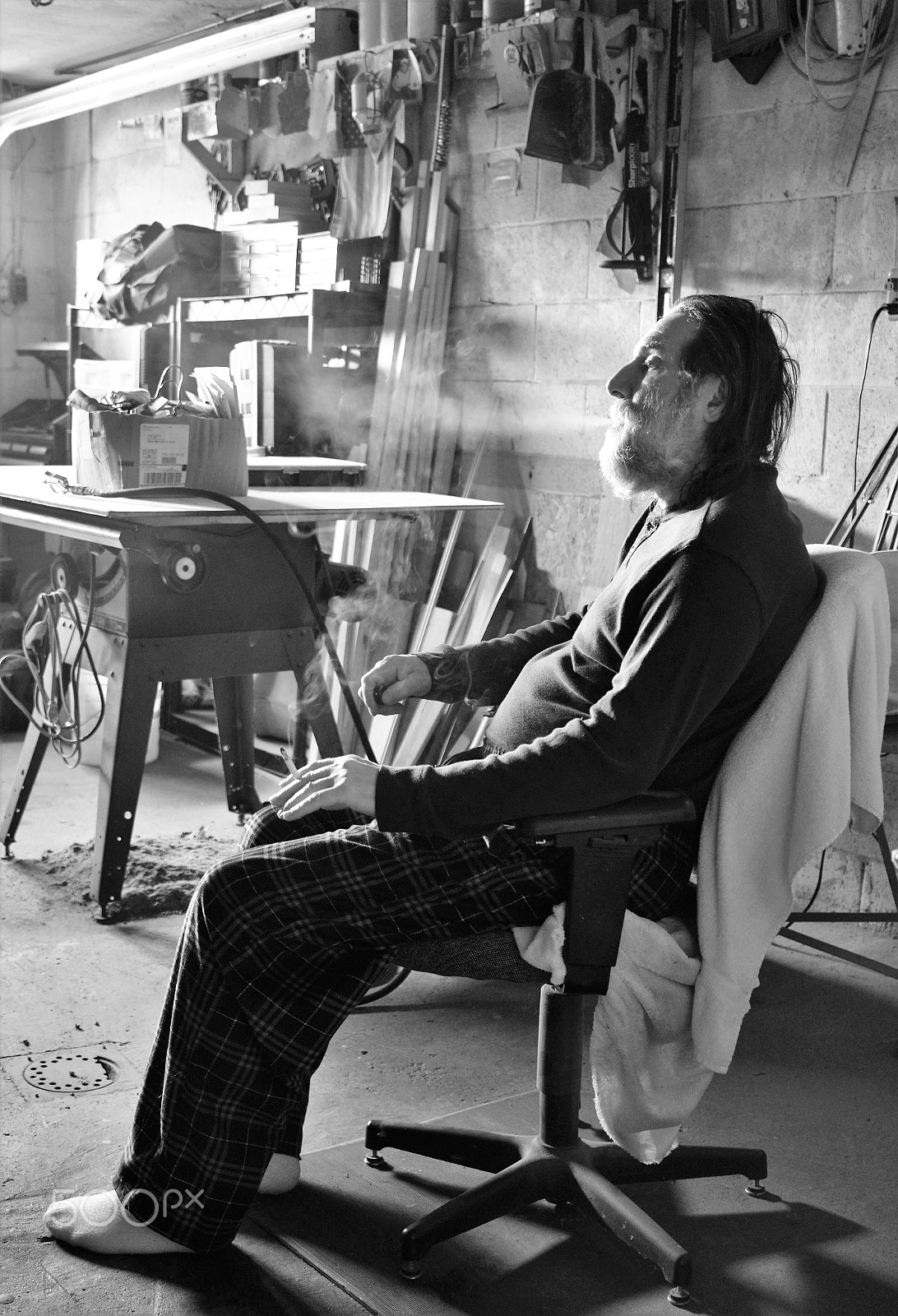 Nikon D610 sample photo. Smoke break photography
