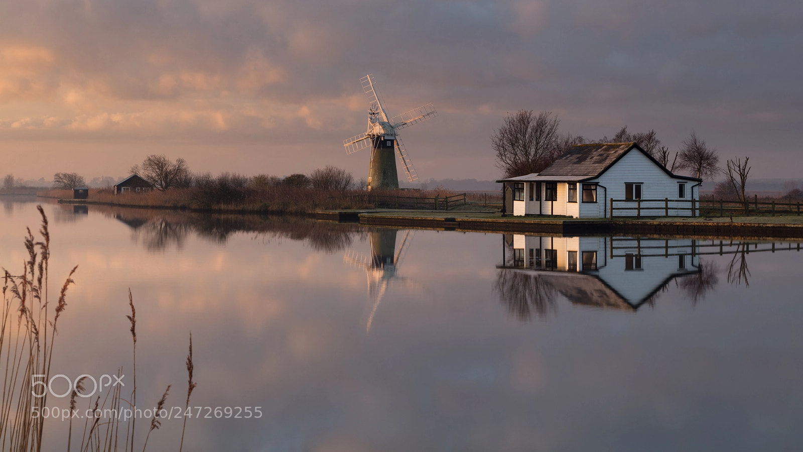 Canon EOS 5DS R sample photo. Classic thurne #2 photography
