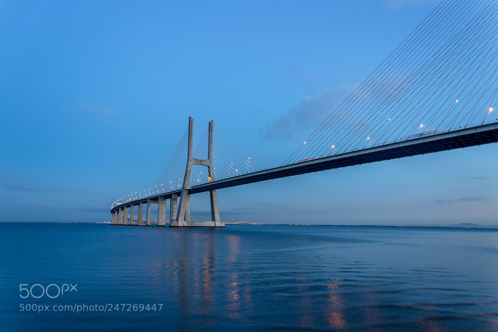 Canon EOS 600D (Rebel EOS T3i / EOS Kiss X5) sample photo. Vasco da gama bridge photography