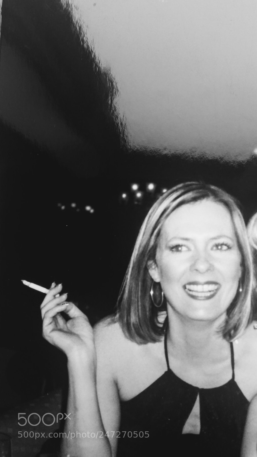 Samsung Galaxy S5 sample photo. Cigarette photography