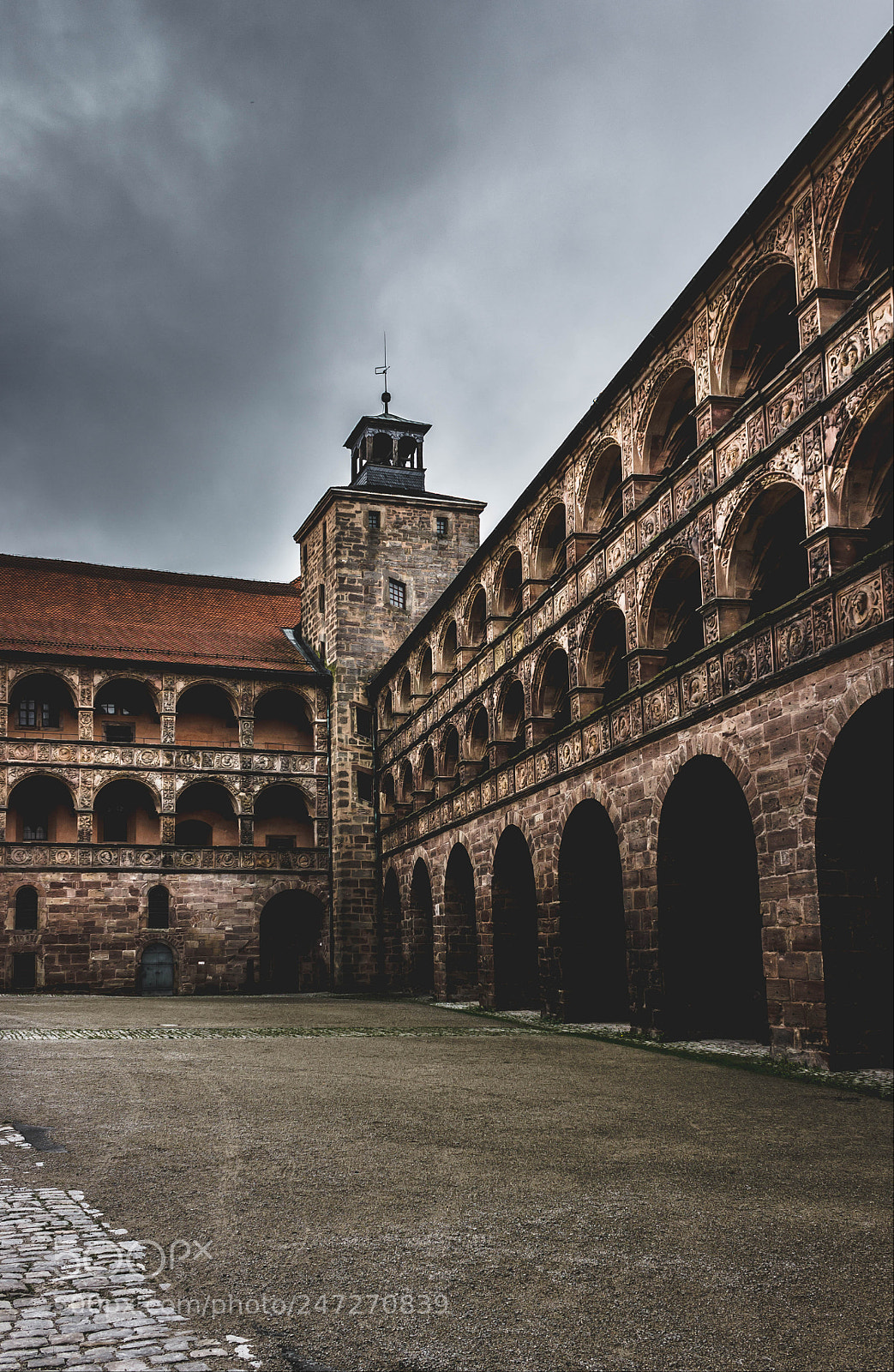 Canon EOS 550D (EOS Rebel T2i / EOS Kiss X4) sample photo. The kulmbach castle photography