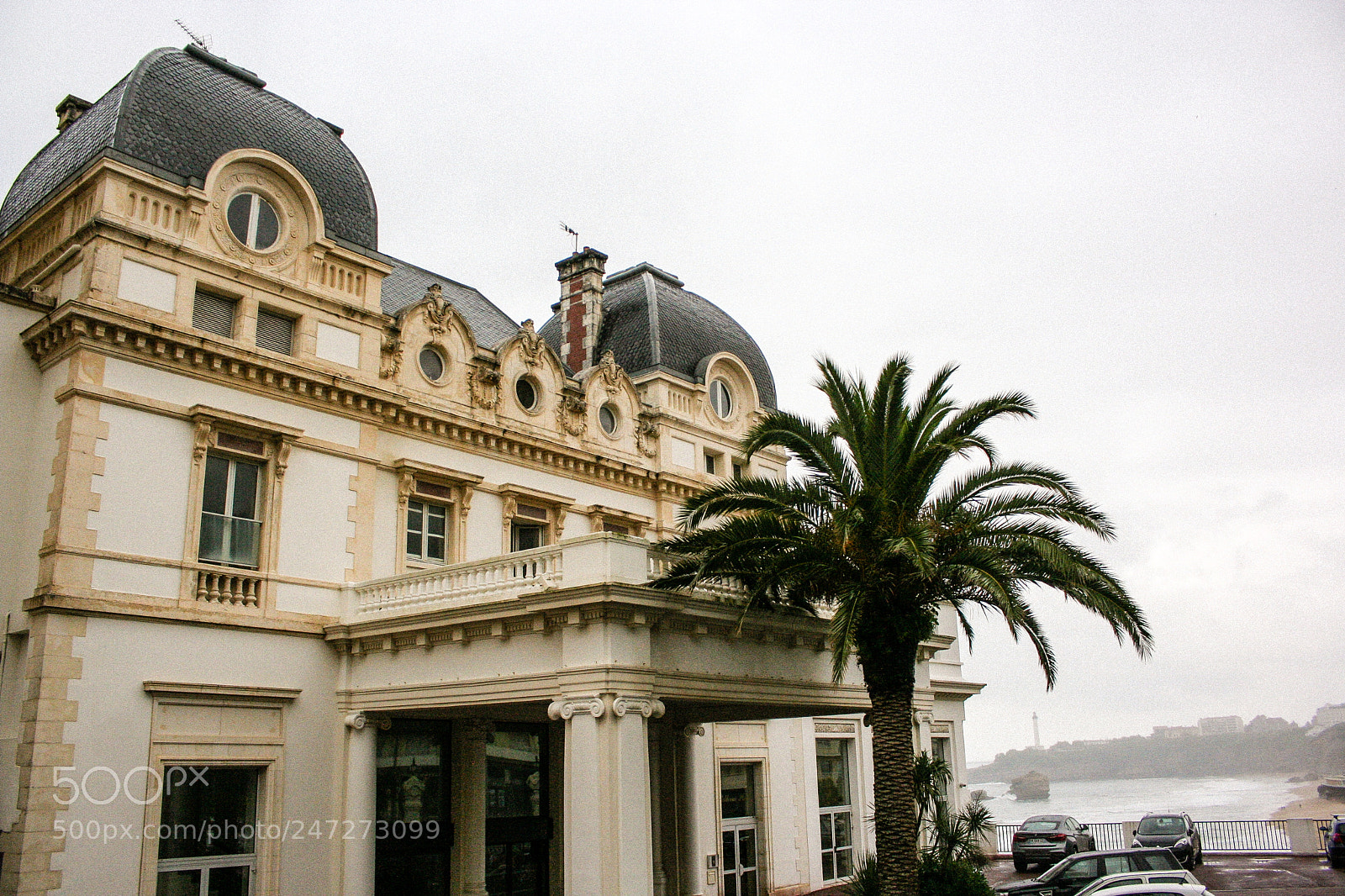 Canon EOS 350D (EOS Digital Rebel XT / EOS Kiss Digital N) sample photo. Biarritz architecture photography