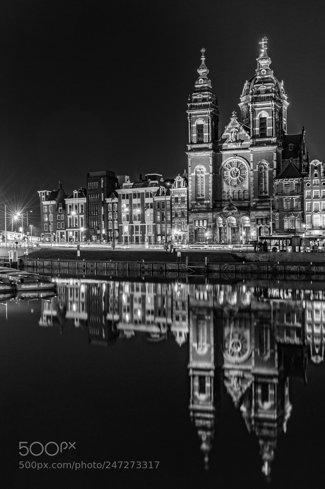 Nikon D3400 sample photo. Amsterdamn church bw photography