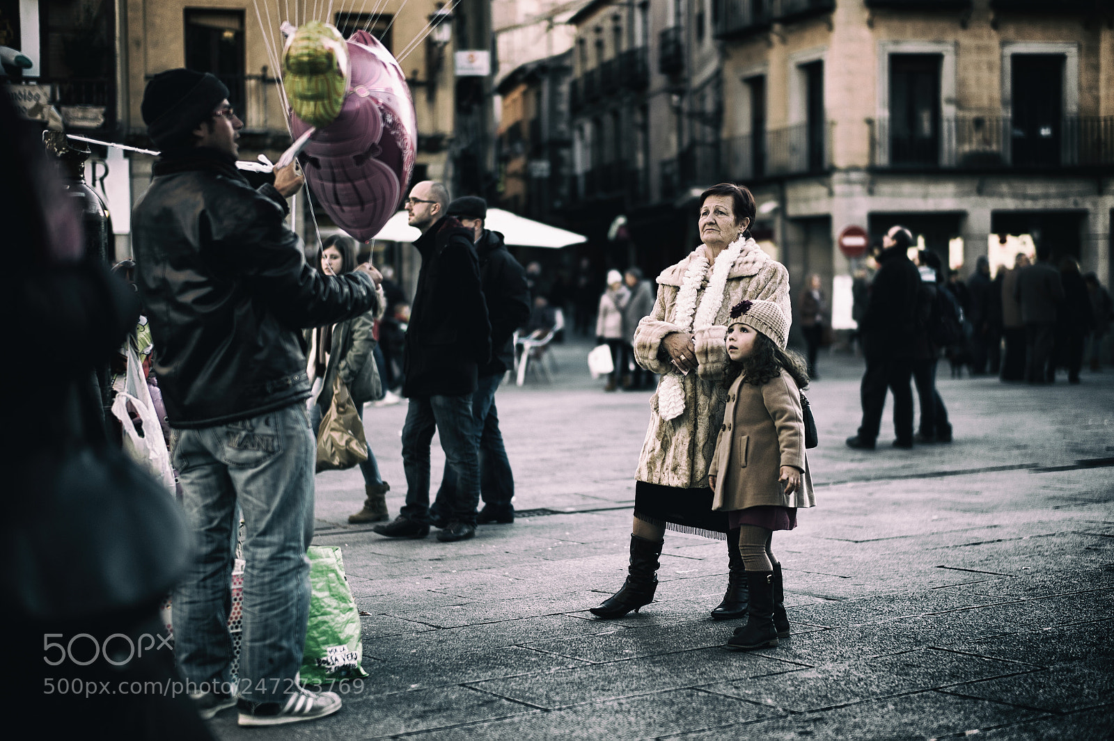 Leica M9 sample photo. Ballons photography