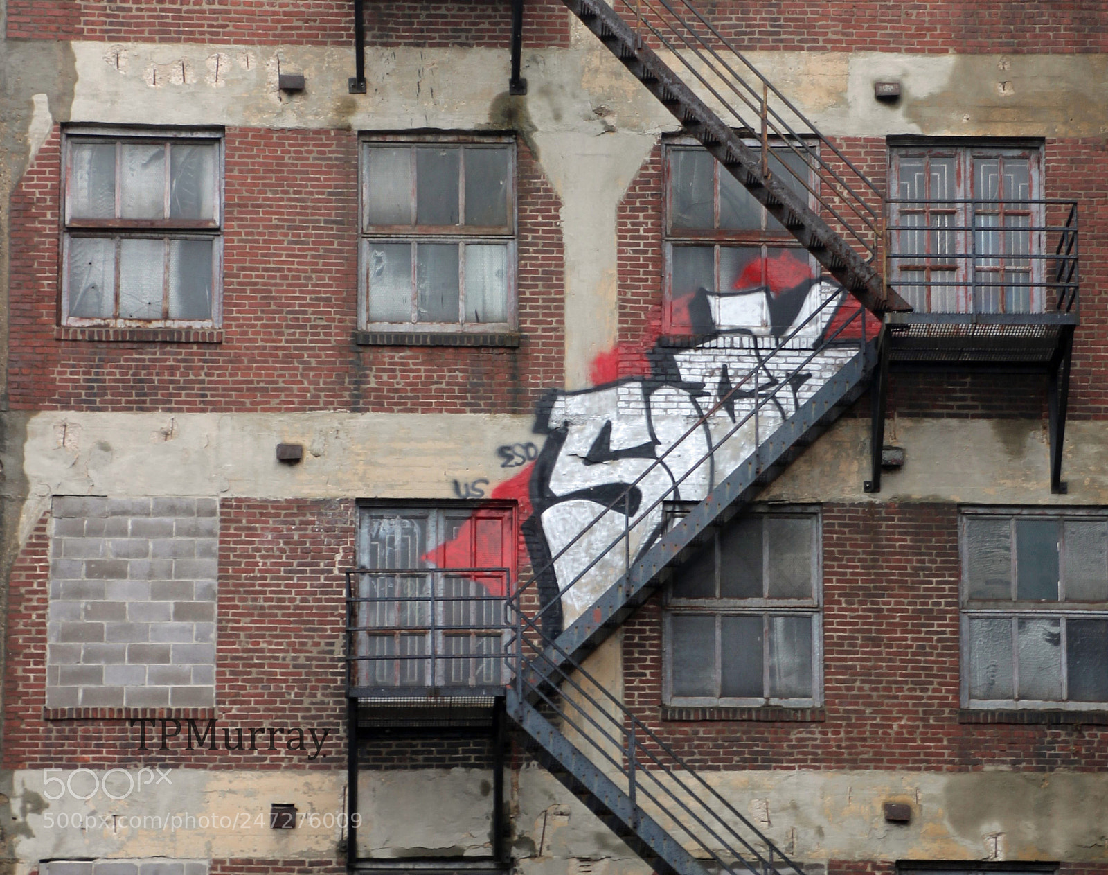 Canon EOS 600D (Rebel EOS T3i / EOS Kiss X5) sample photo. Stairway flair photography