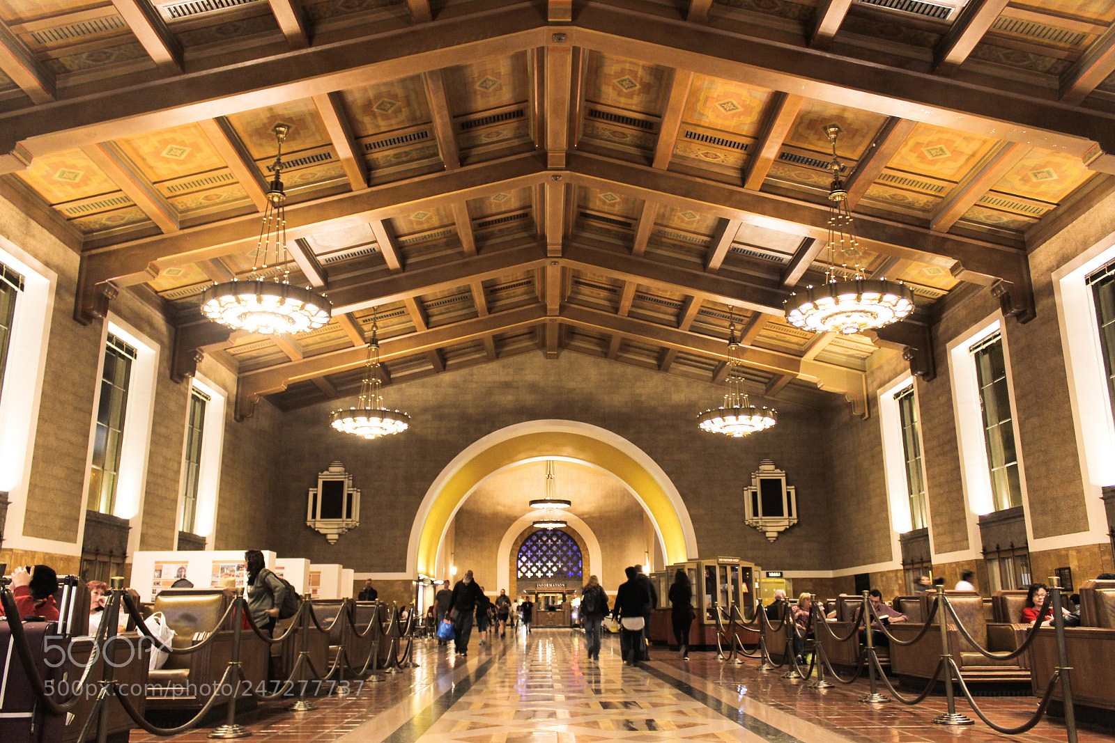 Canon EOS 600D (Rebel EOS T3i / EOS Kiss X5) sample photo. La union station photography