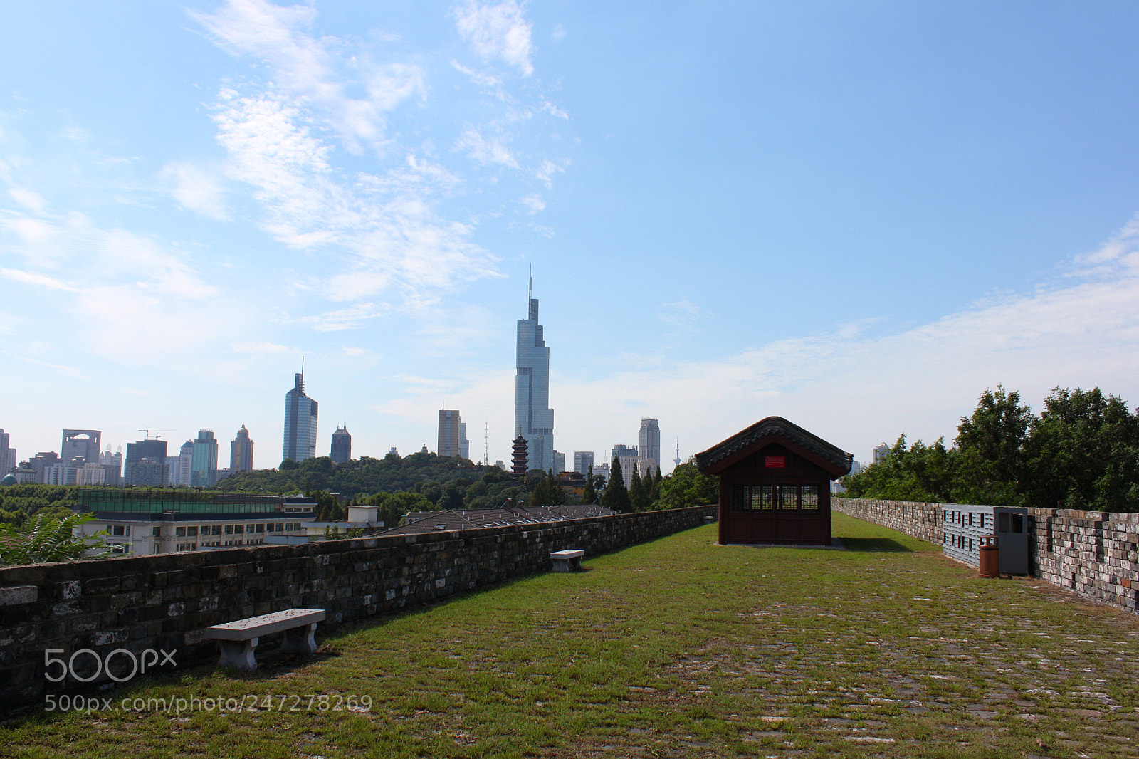Canon EF-S 18-55mm F3.5-5.6 IS sample photo. On top of nanjing photography