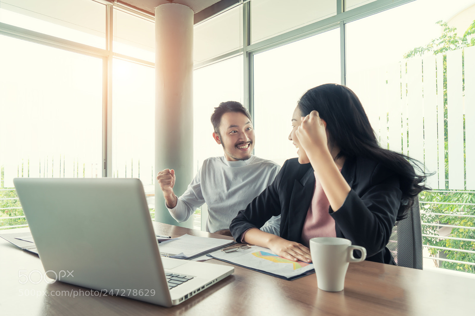 Sony a7R II sample photo. Asian couple business people photography