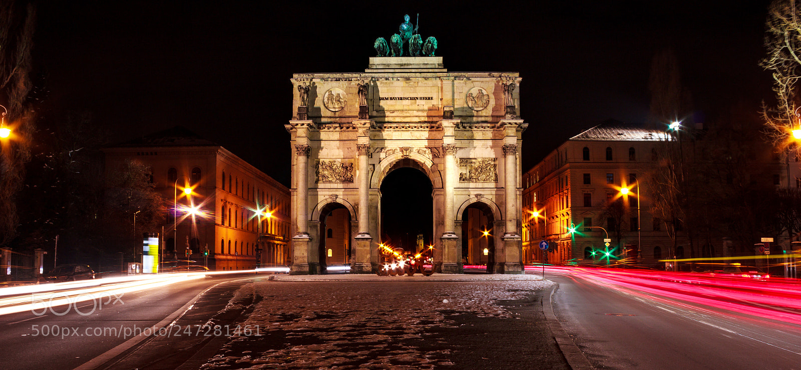 Canon EOS 550D (EOS Rebel T2i / EOS Kiss X4) sample photo. Munich monument-1 photography