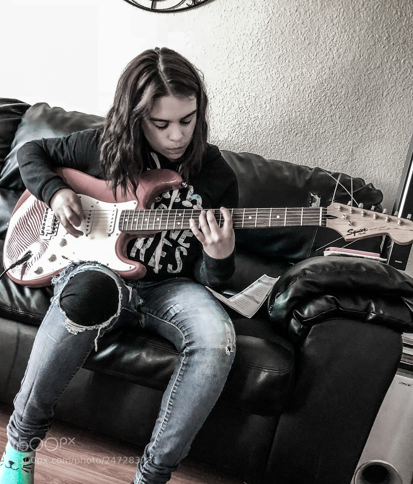 Apple iPhone 8 Plus sample photo. Girl playing guitar photography