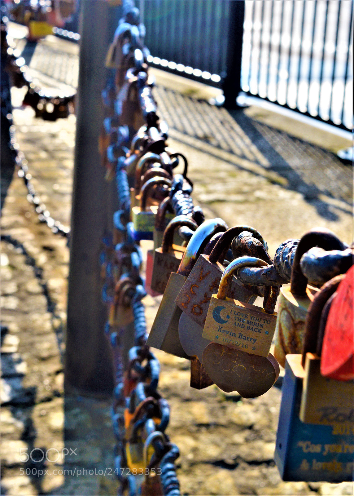 Nikon D3200 sample photo. Liverpool locks photography