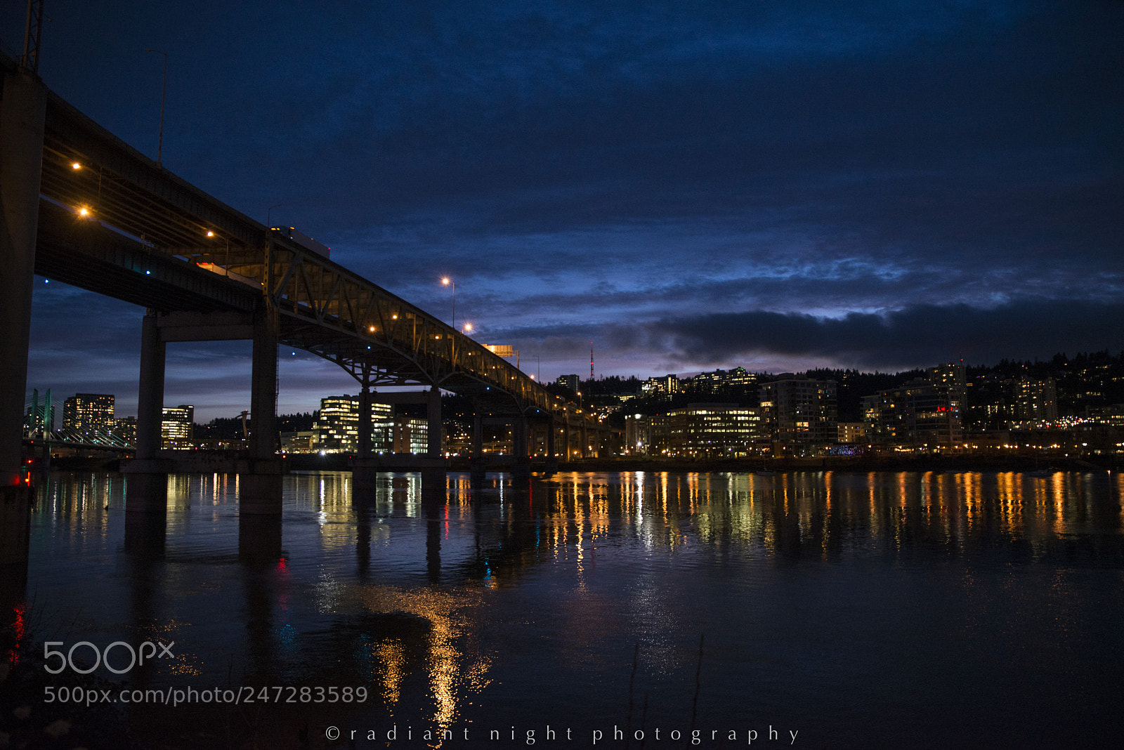 Nikon D610 sample photo. Marquam bridge at twilight photography