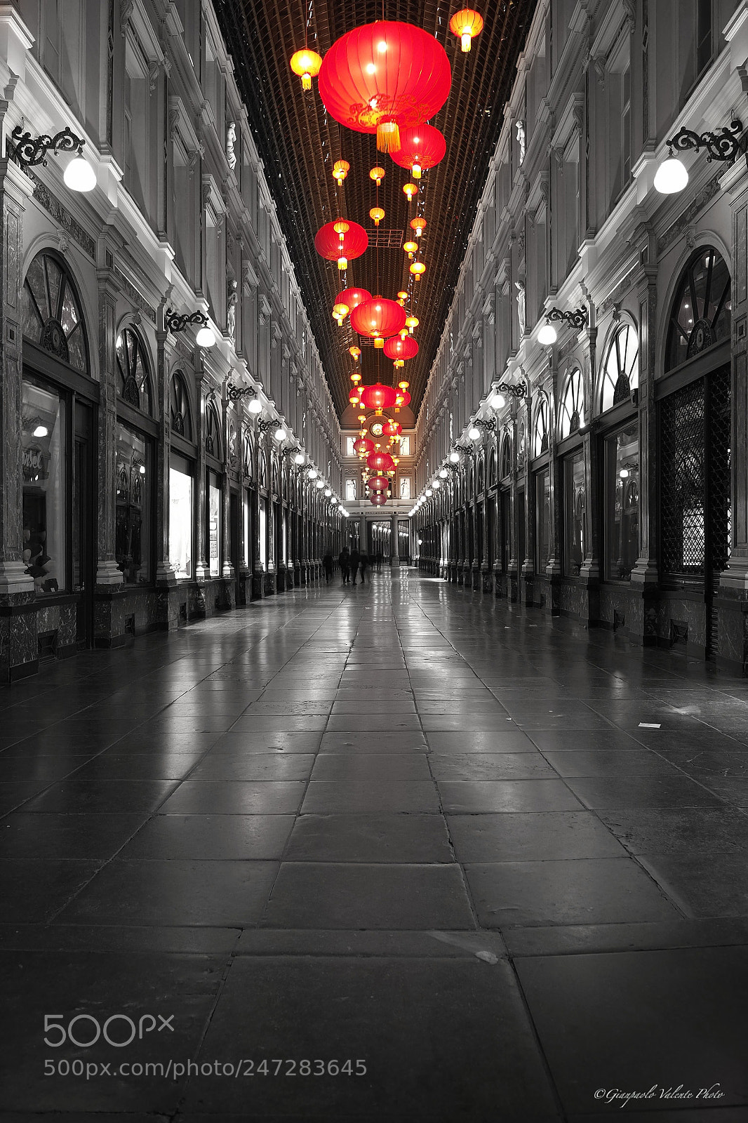 Olympus OM-D E-M5 II sample photo. Galeries st. hubert photography