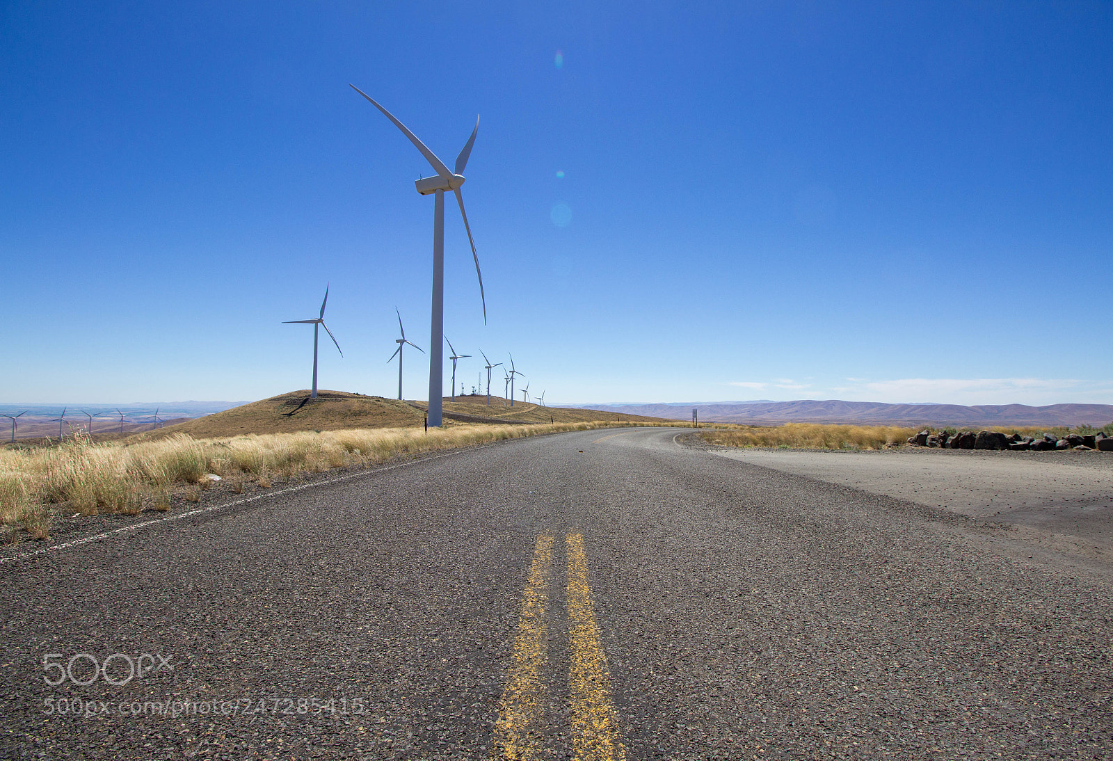 Canon EOS 600D (Rebel EOS T3i / EOS Kiss X5) sample photo. Windmills photography