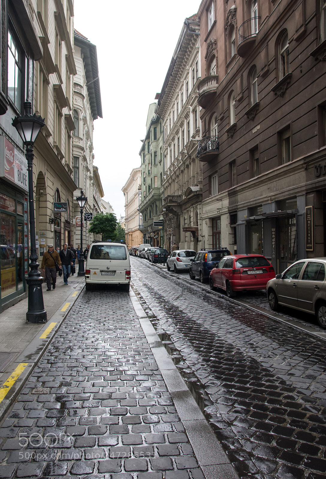 Nikon D7200 sample photo. Narrow brick road photography