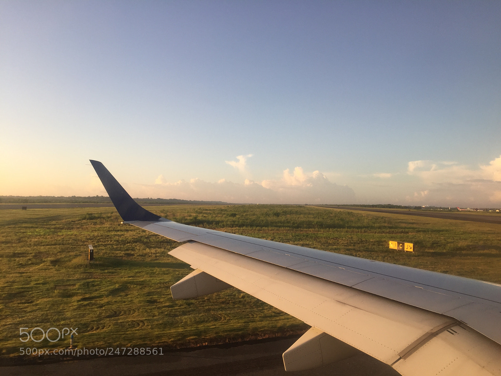 Apple iPhone 6 sample photo. Jetblue photography