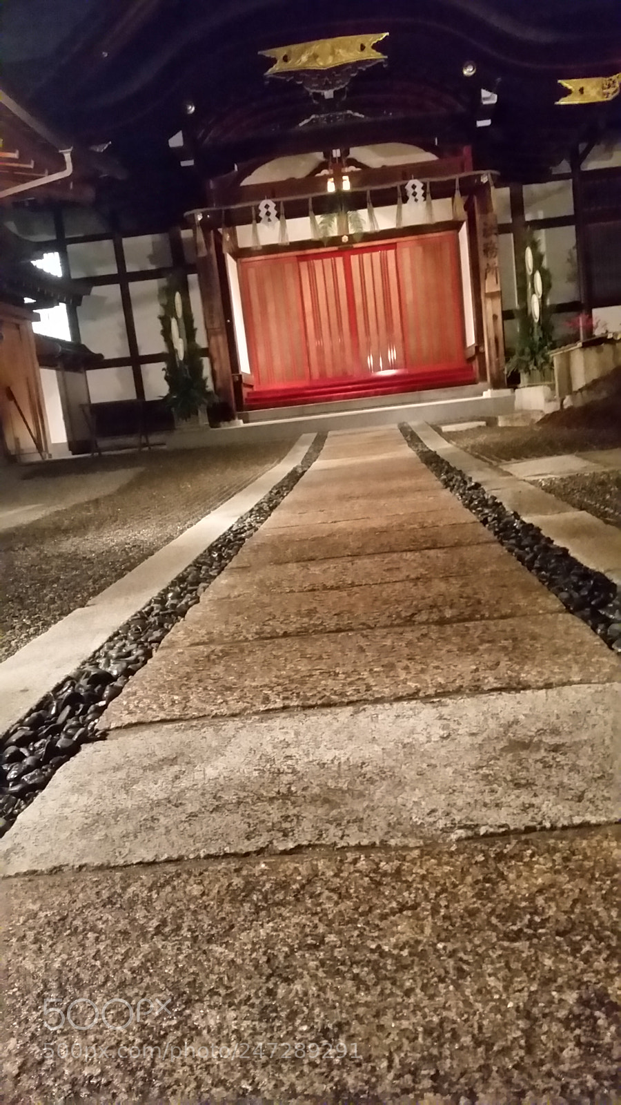 Samsung Galaxy S5 sample photo. Kyoto pathway to temple photography