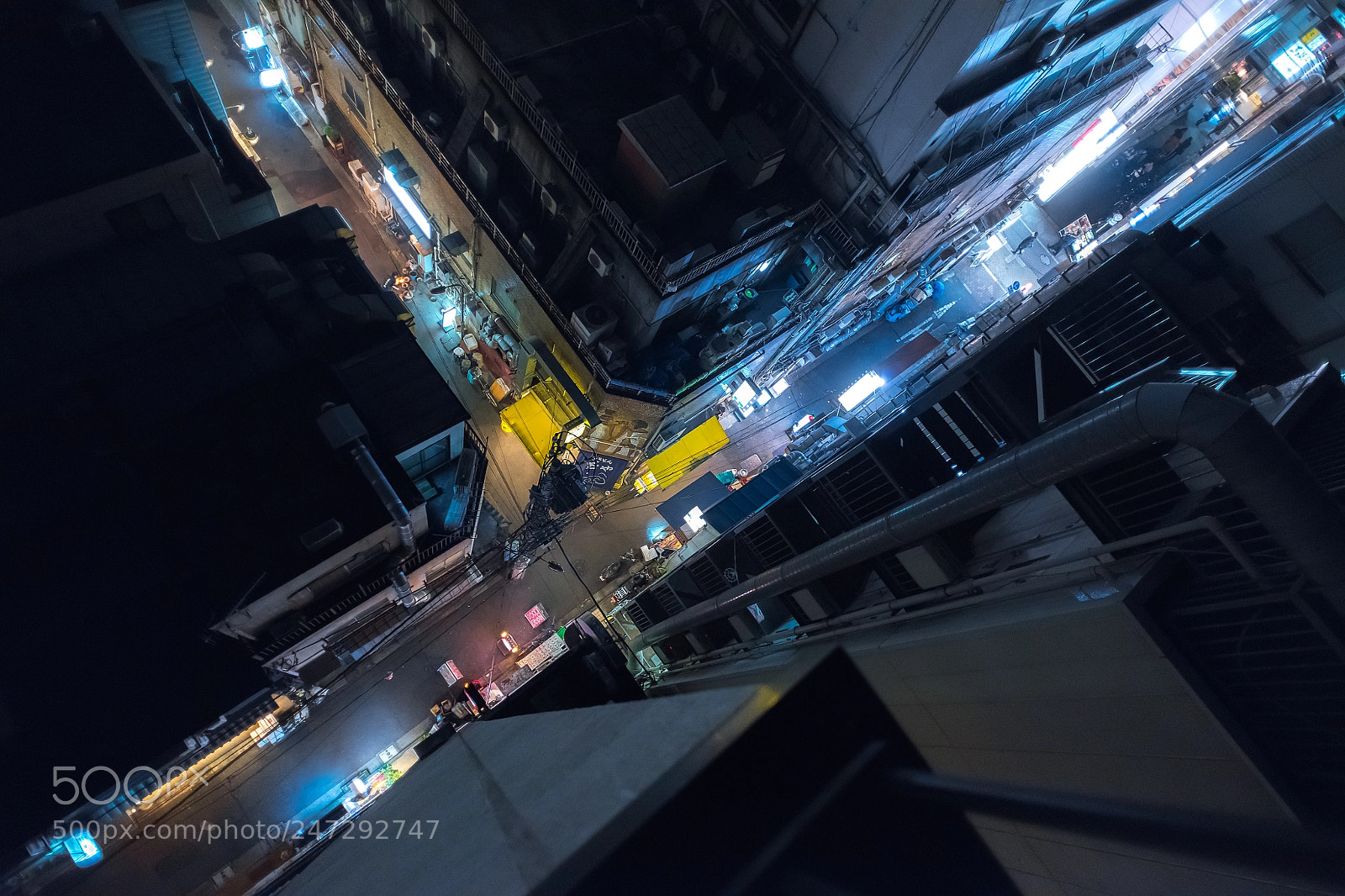 Nikon D810 sample photo. The streets of metropolis photography