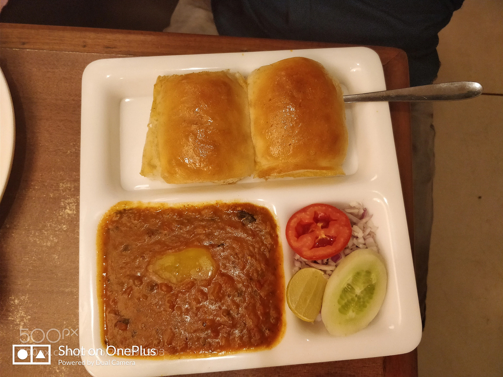 OnePlus 5T sample photo. Paav bhaji ?? photography