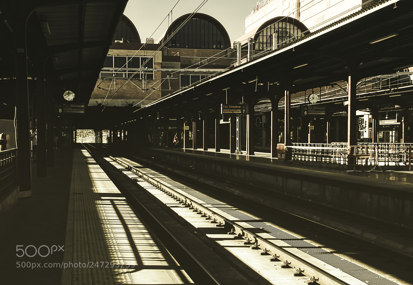 Canon EOS 7D sample photo. Chamartin (love story) photography