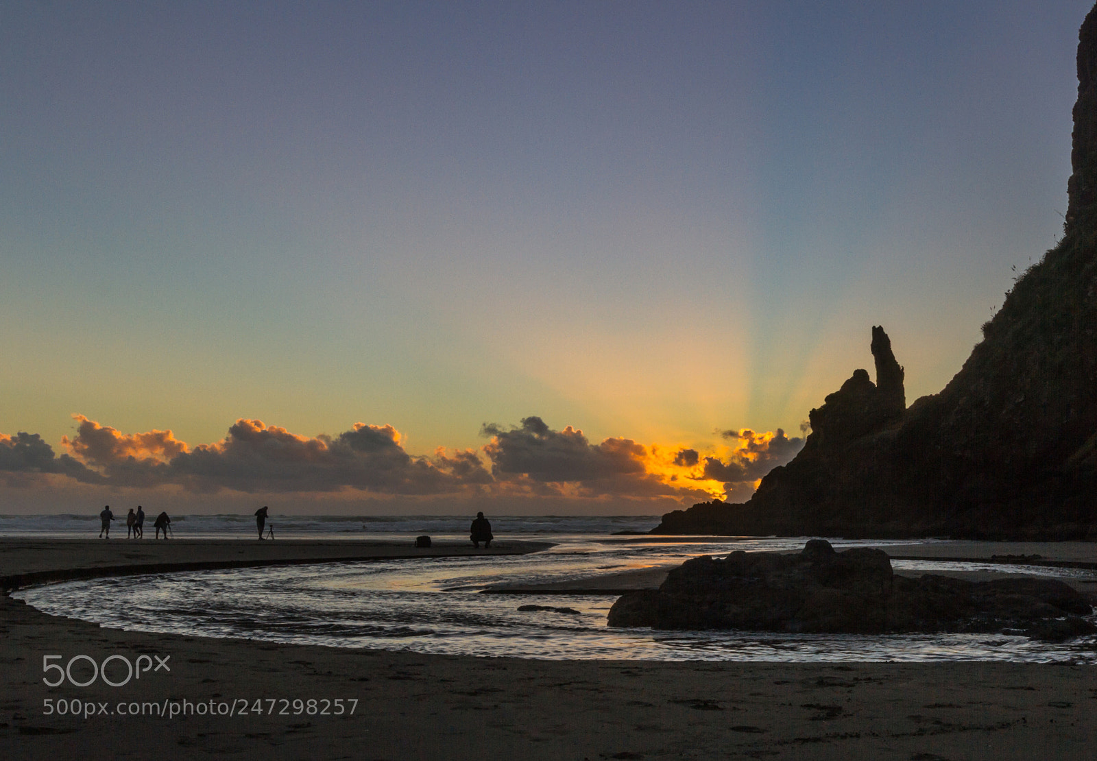 Canon EOS 7D sample photo. Piha beach photography