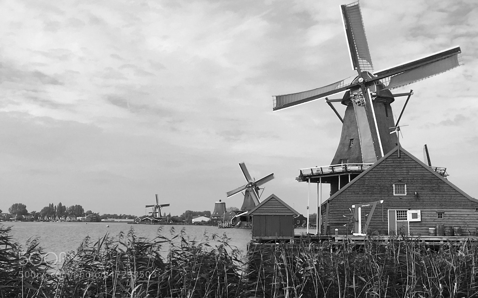 Apple iPhone 6s sample photo. Windmills photography