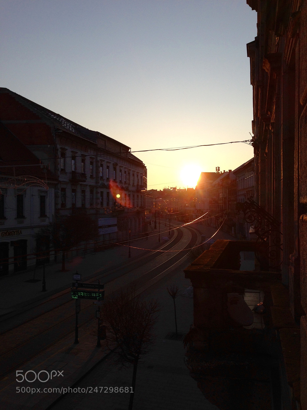 Apple iPhone 5 sample photo. Downton in the morning. photography