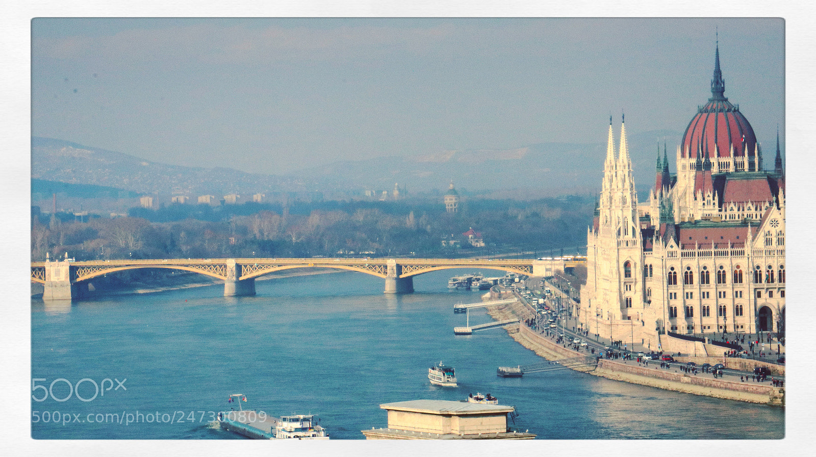 Canon EOS 80D sample photo. The danube river and photography
