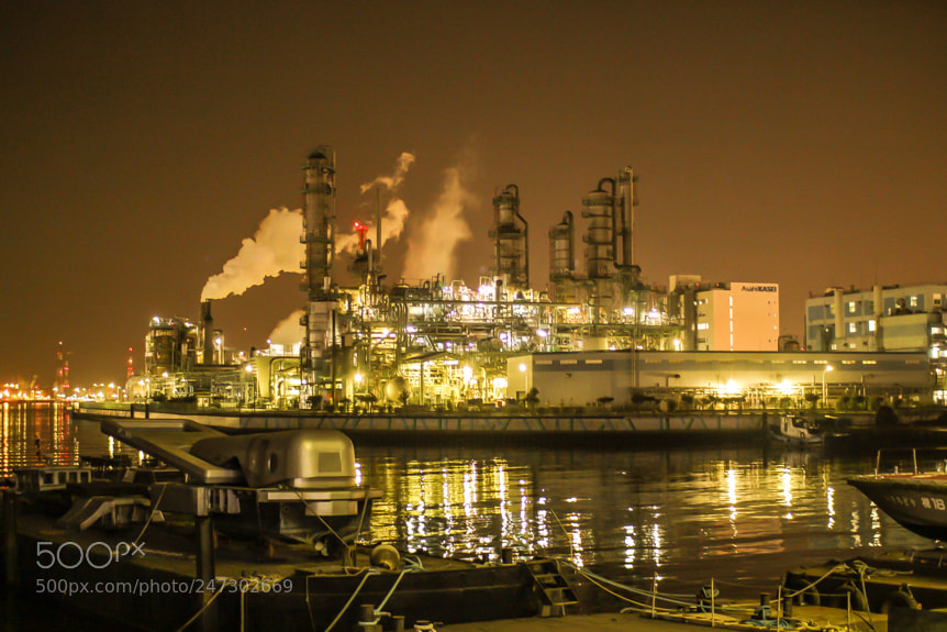 Canon EOS 550D (EOS Rebel T2i / EOS Kiss X4) sample photo. Factory in kawasaki photography