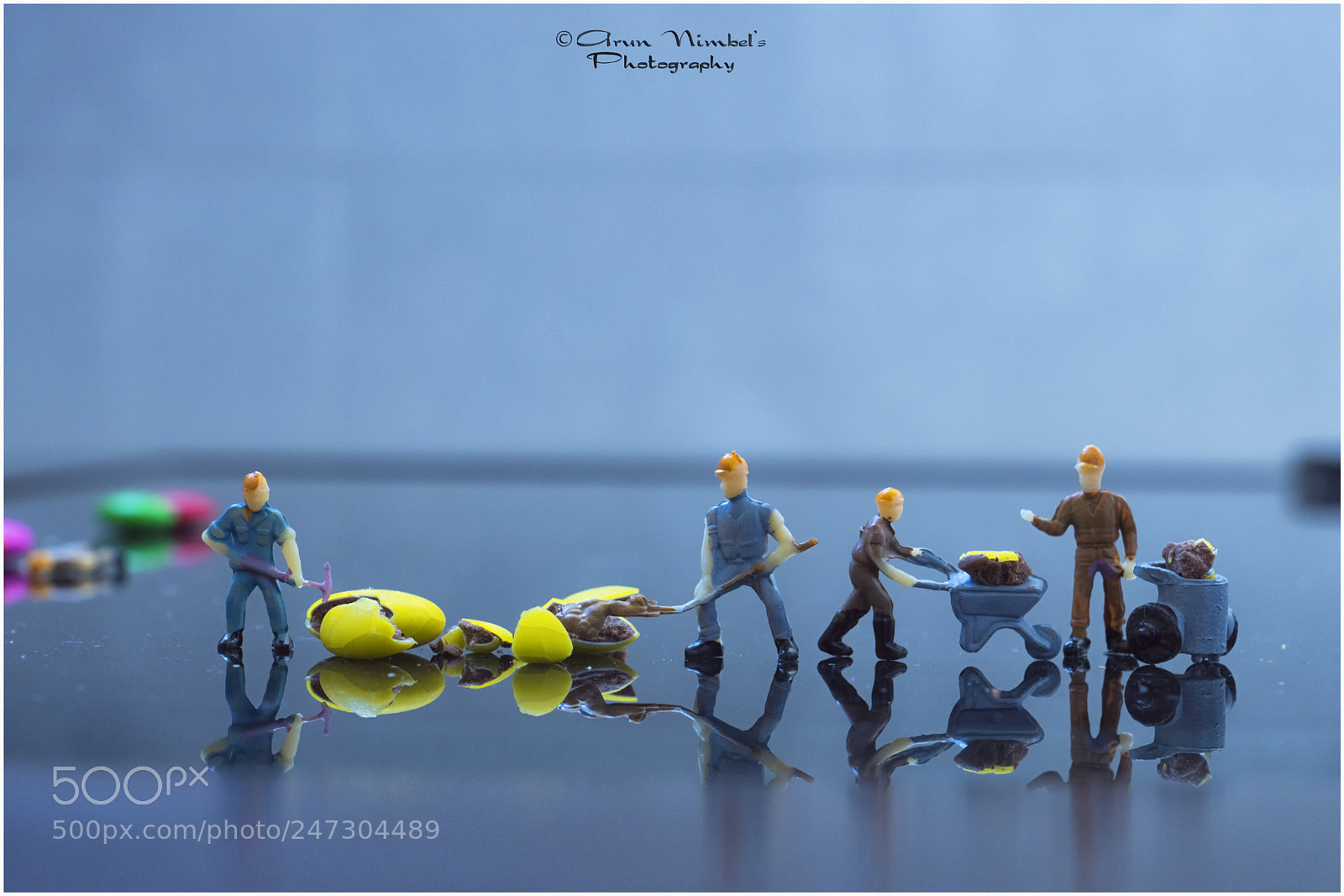 Sony SLT-A68 sample photo. Men at work. photography