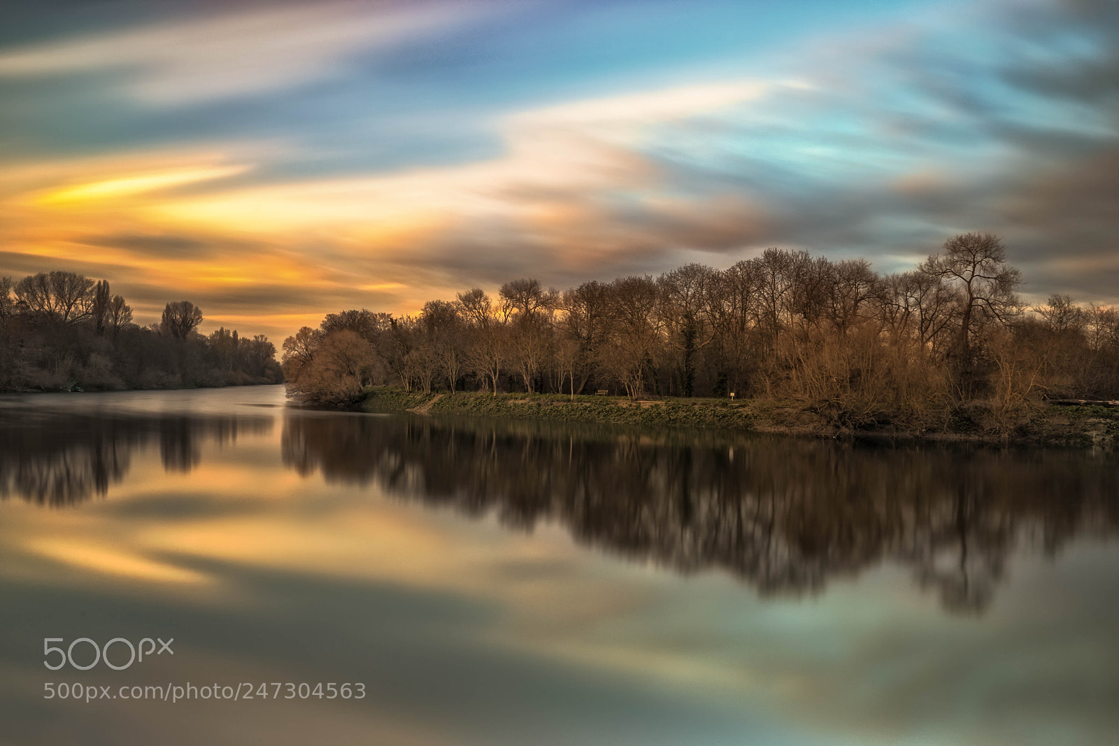 Sony a7 sample photo. Banks of light photography