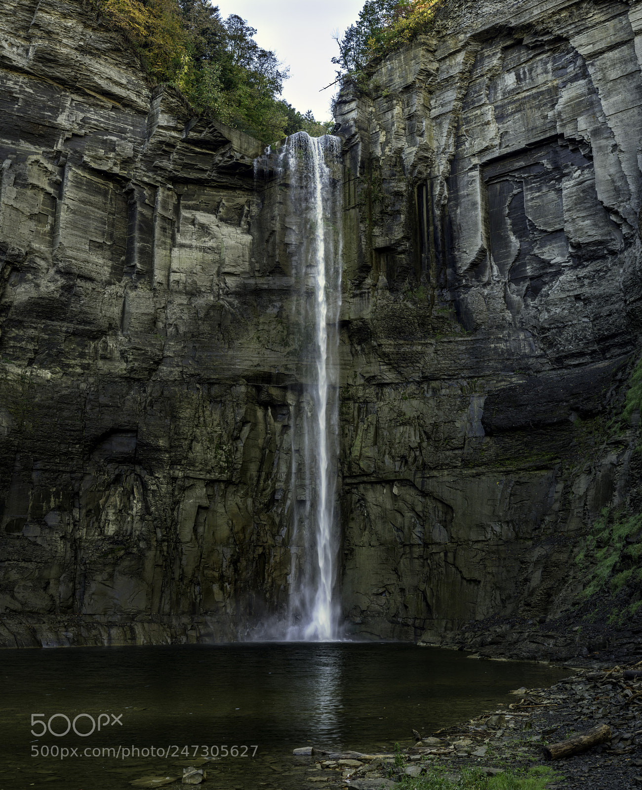 Sony ILCA-77M2 sample photo. Taughannock falls - gorge photography