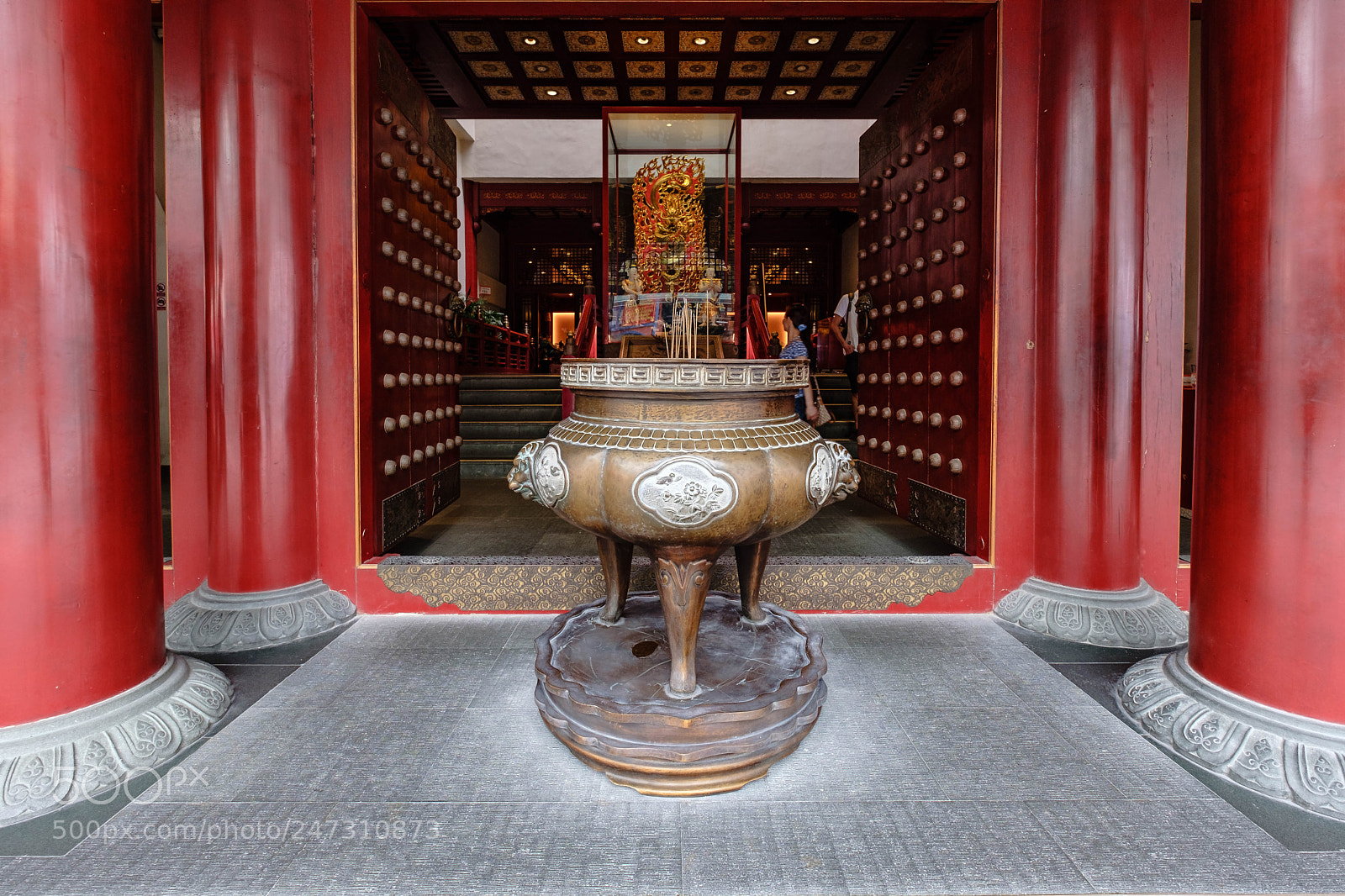Fujifilm X-T2 sample photo. Entrance budda tooth relic photography