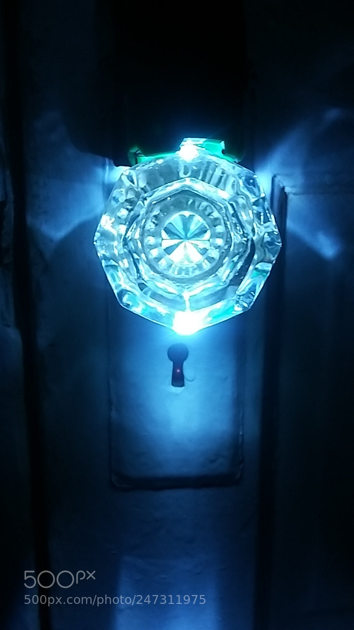 Samsung Galaxy Grand Prime sample photo. Crystal door knob photography