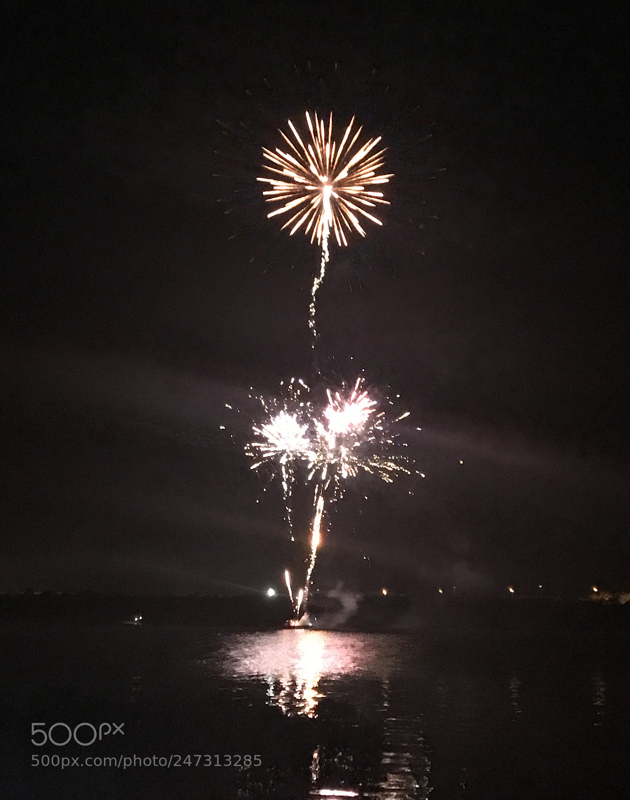 Apple iPhone 7 sample photo. I love fireworks ? photography