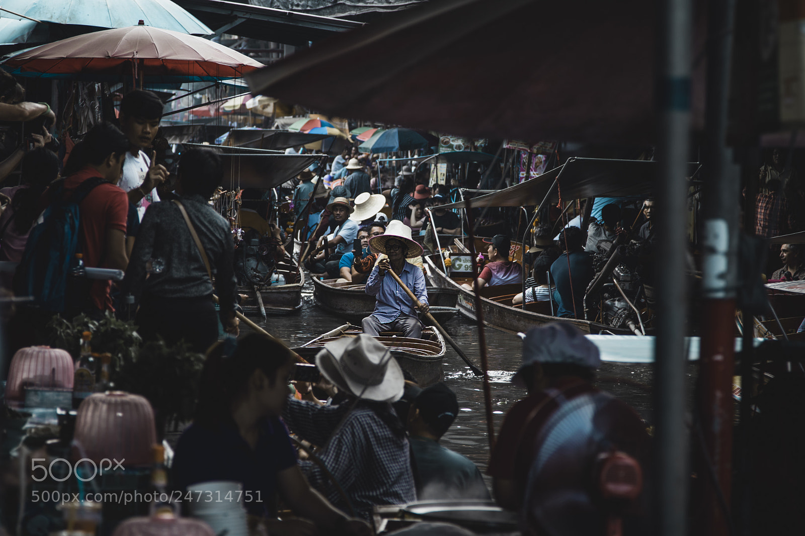 Canon EOS 760D (EOS Rebel T6s / EOS 8000D) sample photo. Floating chaos photography