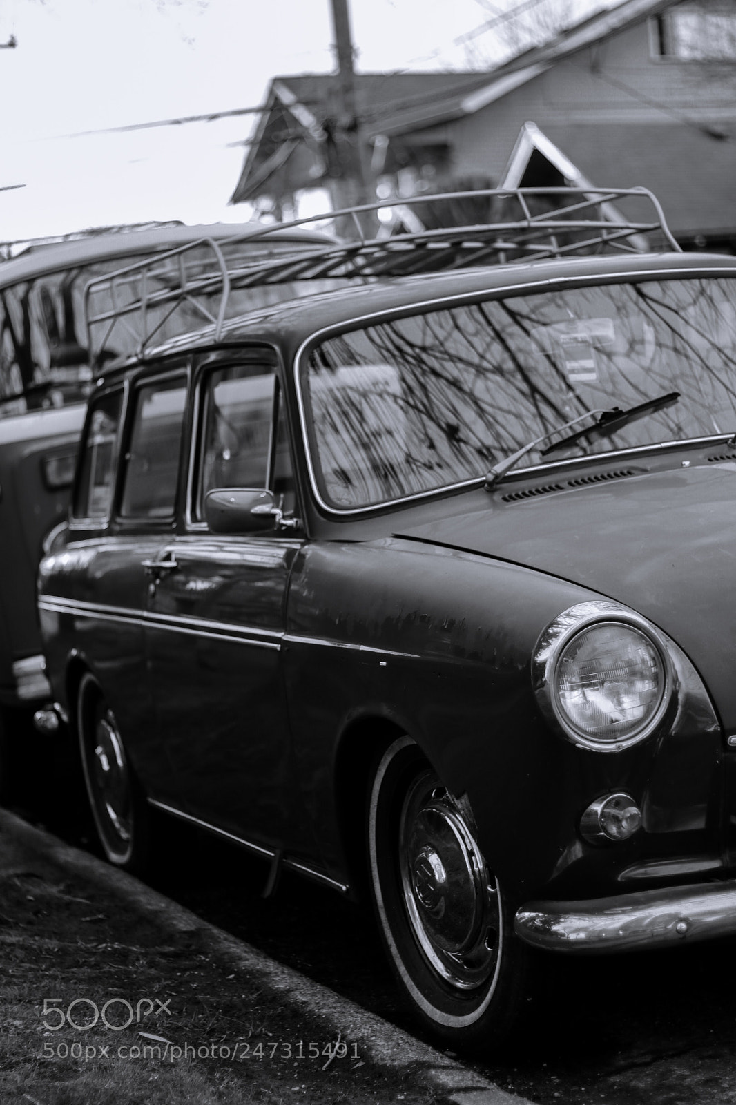 Canon EOS 80D sample photo. A old car photography