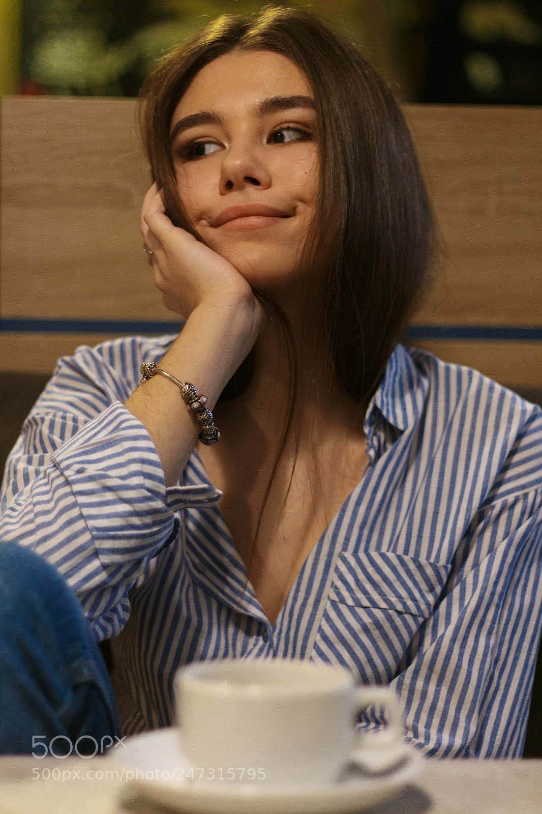 Canon EOS 700D (EOS Rebel T5i / EOS Kiss X7i) sample photo. Julia photography