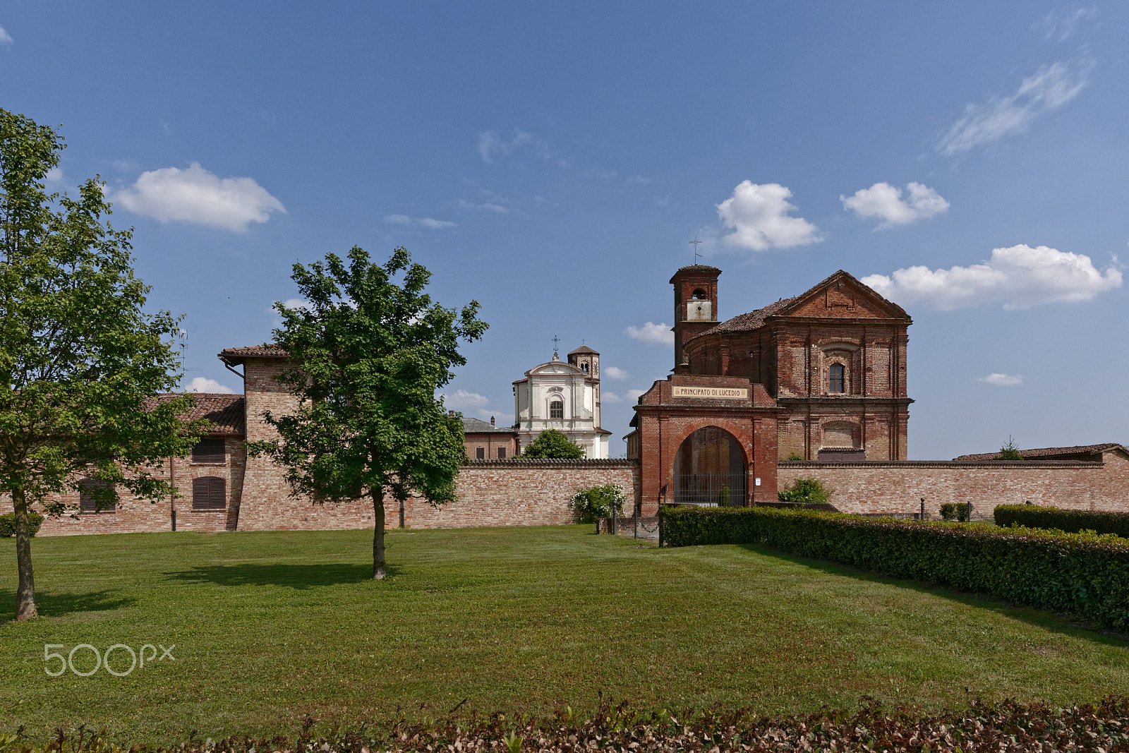 Nikon AF-S Nikkor 14-24mm F2.8G ED sample photo. Abbazia di lucedio photography