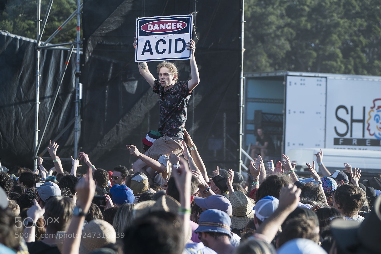 Canon EOS-1D X Mark II sample photo. Acid sign @ sydney festival photography