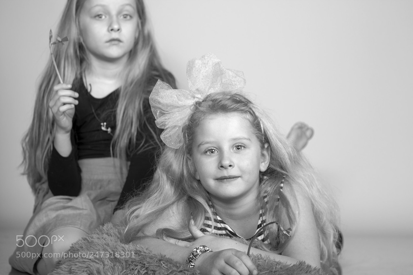 Canon EOS 650D (EOS Rebel T4i / EOS Kiss X6i) sample photo. Sisters photography