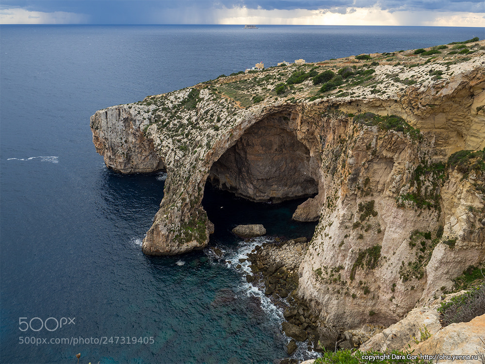 Olympus OM-D E-M10 III sample photo. Malta blue grotto photography